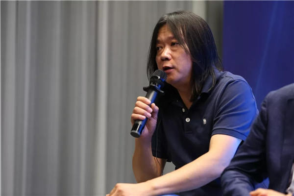 九拍老总_老总办公室图片